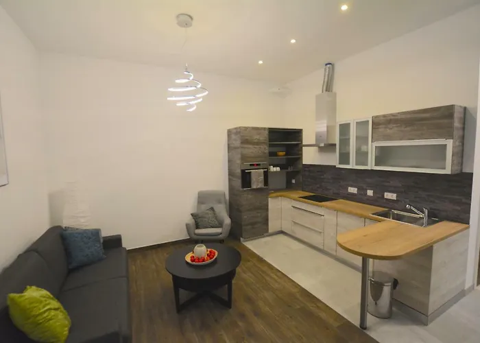 Appartement Prater & Center Mit Eigener Terrasse *