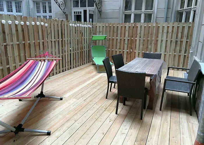 Prater & Center Mit Eigener Terrasse Appartement *